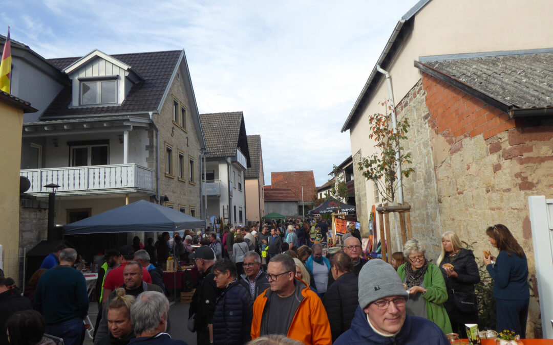 Voller Erfolg – Regionalmarkt in Gössenheim